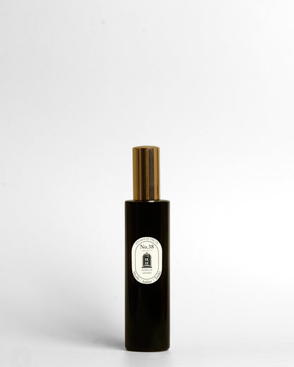 Sands of Sahara Luxury Room Spray Amber, Myrhh, Tonka